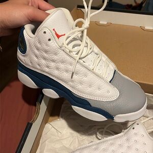 Air Jordan 13 Retro Kids 5Y Women’s 6.5 White/Fire Red French Blue in box